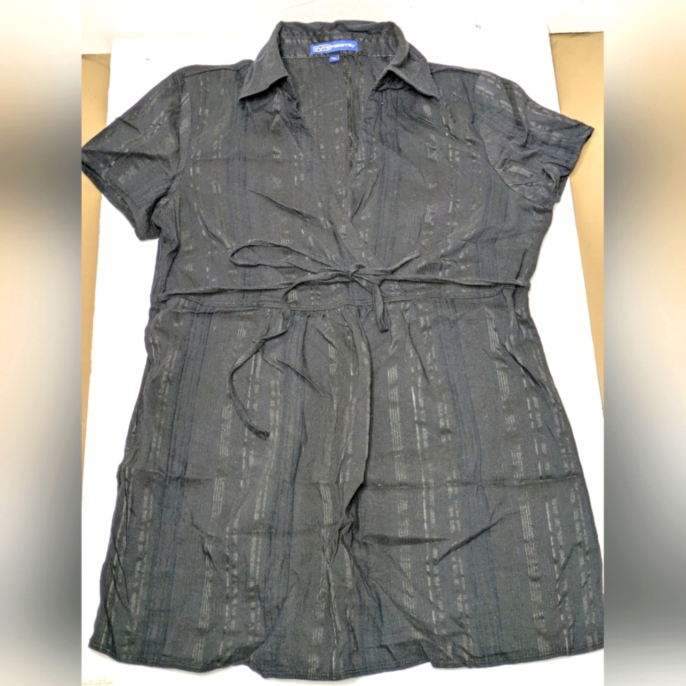 Y2K Thyme Maternity women's Top Size Small, black
